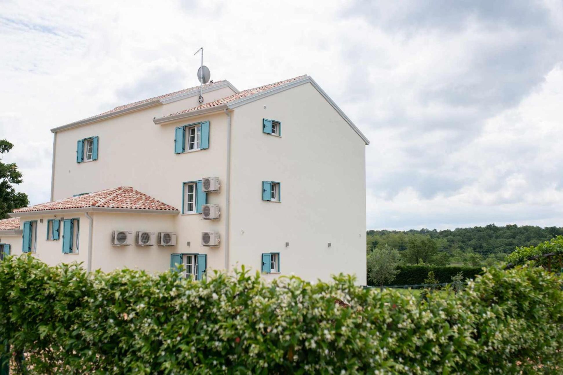 Villa Emilia Umag Exterior photo